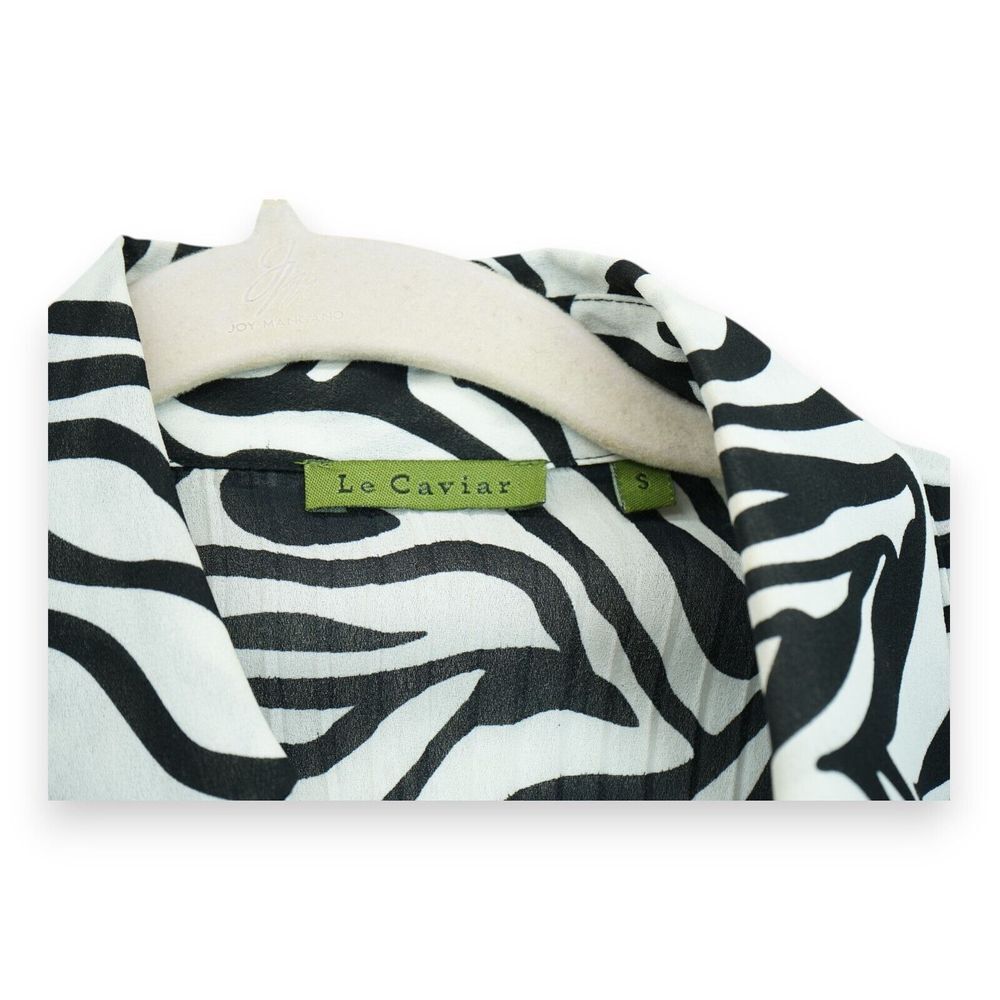 Le Caviar Women's Animal Zebrah Print Long‎ Sleeve Blouse - Small 3/4 Sleeve - Picture 5 of 6